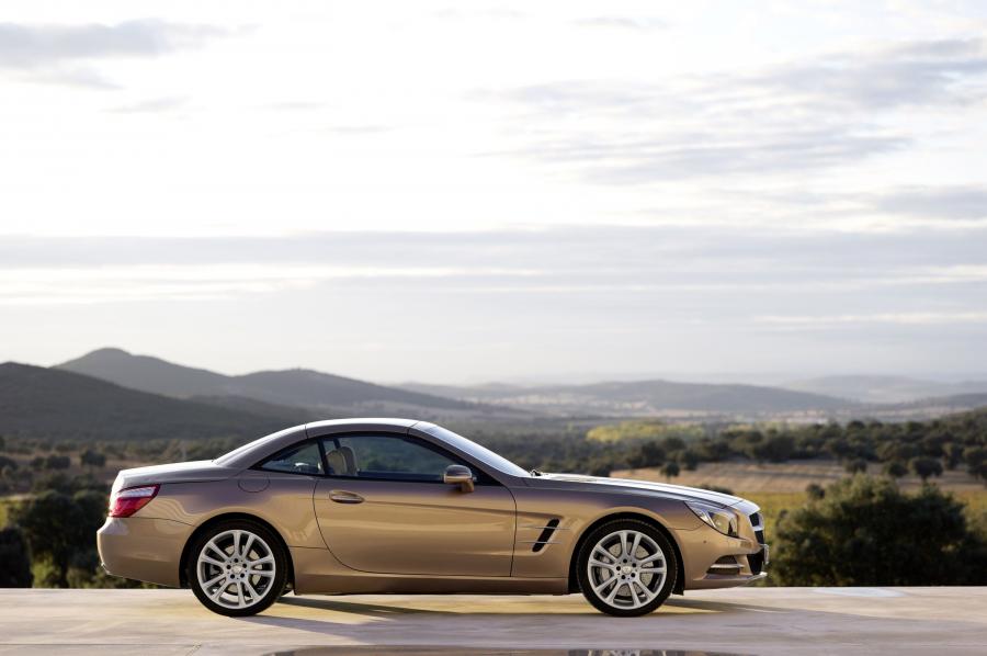  Mercedes-Benz SL-Class 2013 года  (фото 31 из 66)